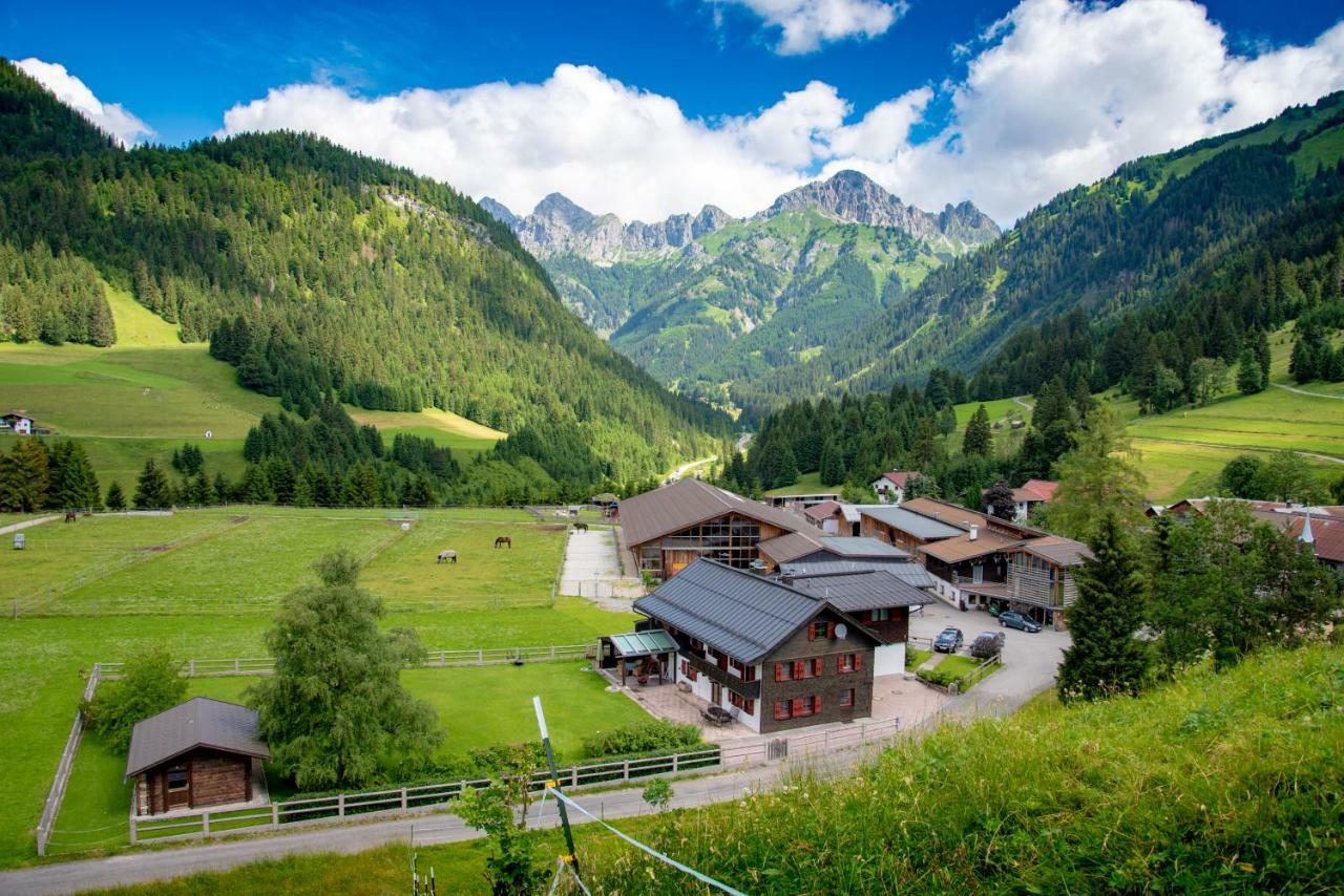 Reiterhof Berggut Gaicht Hotel Nesselwängle Exterior foto